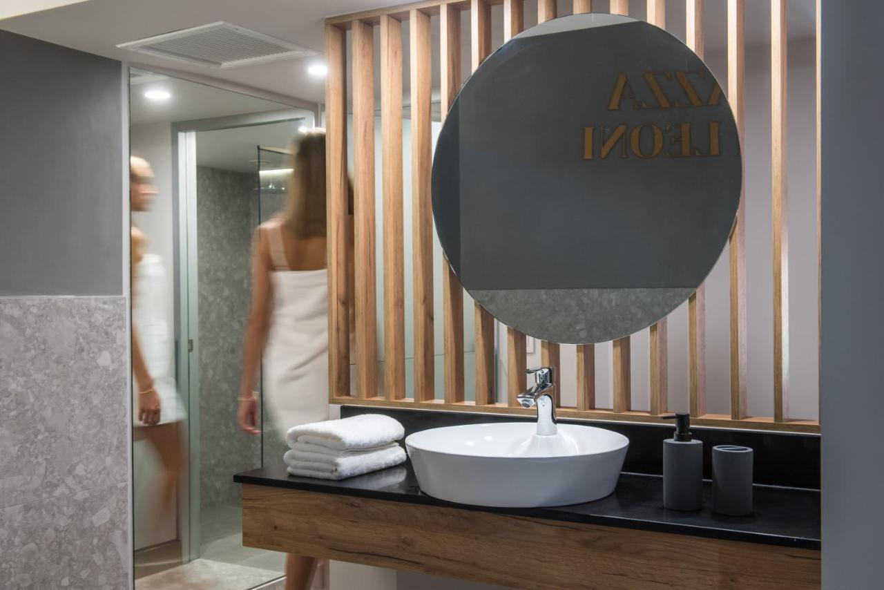 Jacuzzi Suite Piazza Dei Leoni Heraklion  Exterior photo